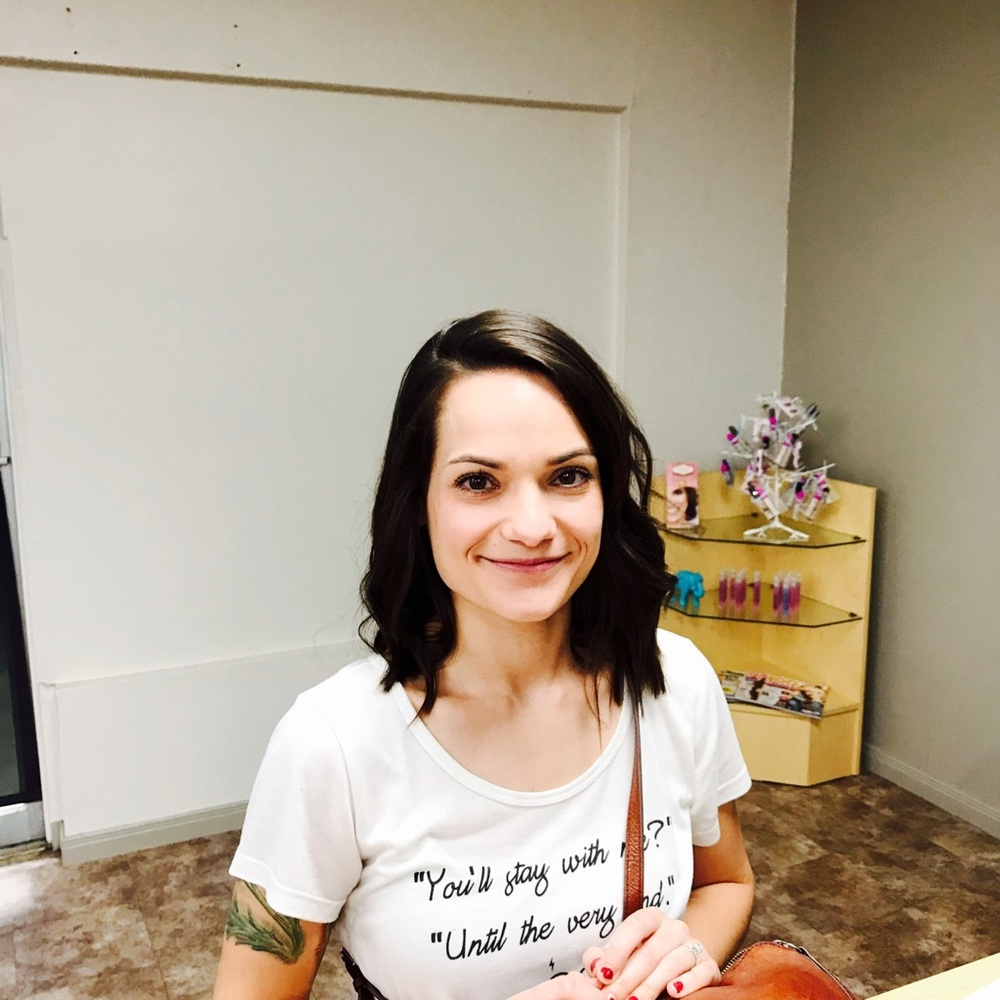 Meet your Posher, Kelli